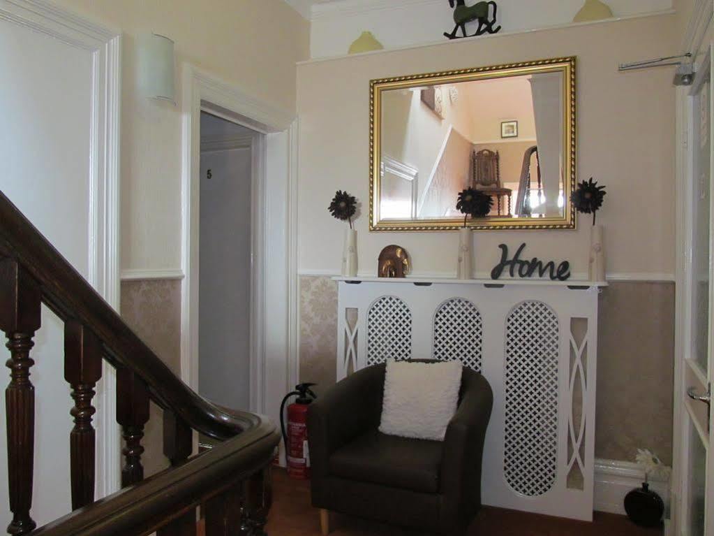 Hotel The Fylde à Blackpool Extérieur photo
